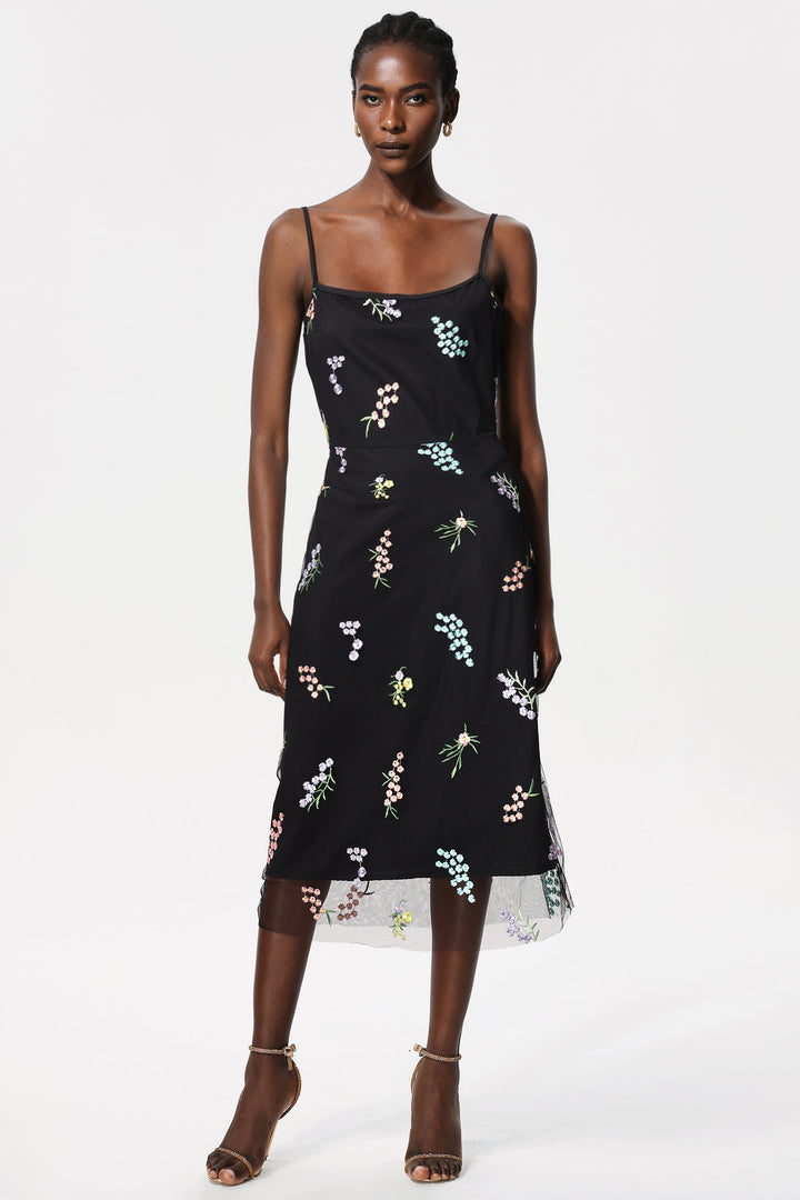 Minola  Sleeveless Sequin Embroidery Midi Dress
