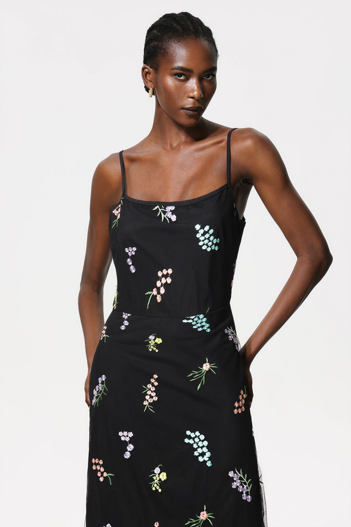 Minola  Sleeveless Sequin Embroidery Midi Dress