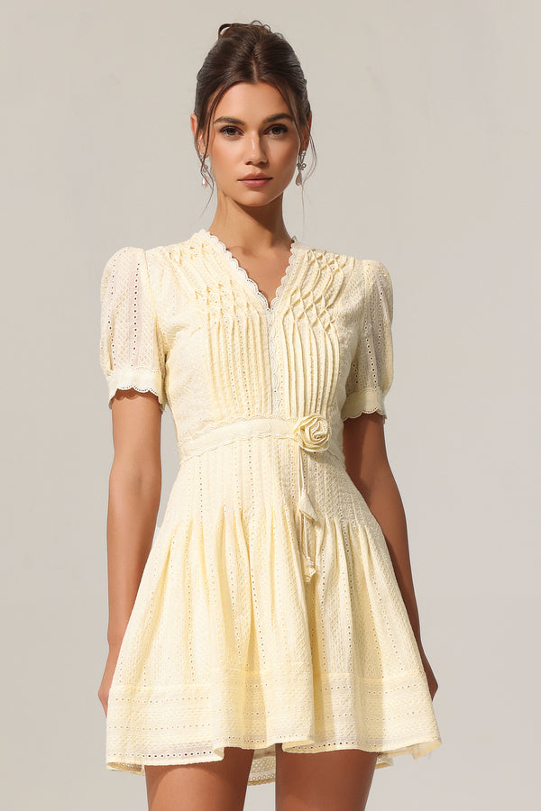 Dixi V-Neck Flowers Short Sleeves Floral Mini Dress
