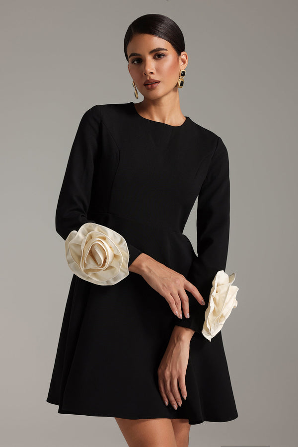 Liviya Flowers Long Sleeves Knitted Mini Dress