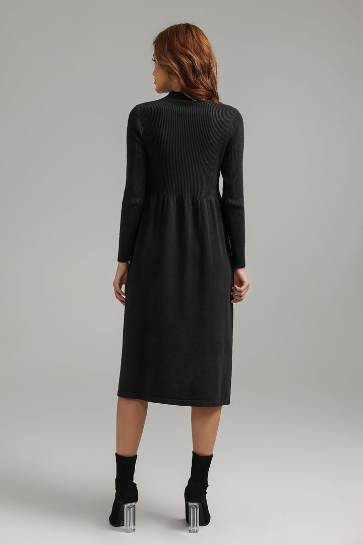 Olive Long-Sleeves Knitted Midi Dress