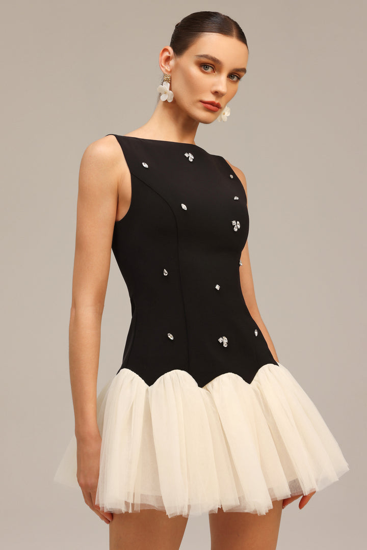 Salamo Sleeveless Diamond Mini Dress